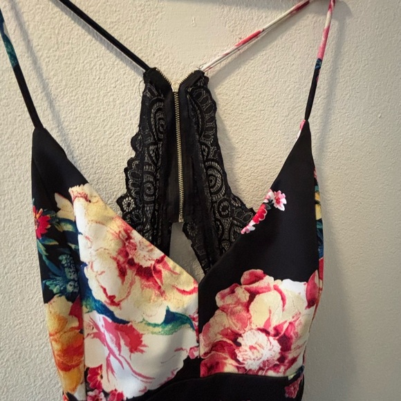 Forever 21 floral dress - Picture 3 of 6